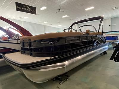 BOATZON | BENNINGTON 24 MSB TriToon 2025