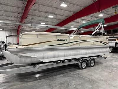 BOATZON | Bennington 2575 RL 2005