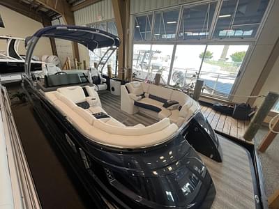 BOATZON | Bennington 25QXSBA 2025