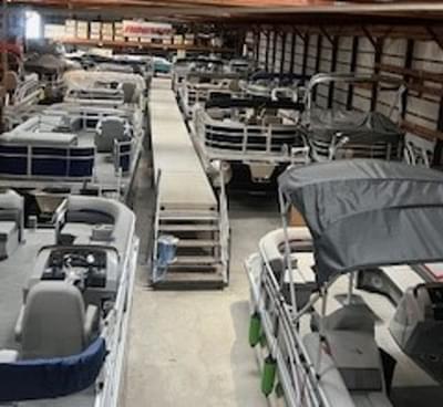 BOATZON | Bennington ALL IN STOCK SHOWROOM 2025