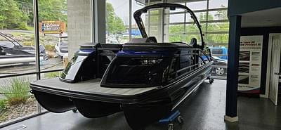 BOATZON | Bennington Q 25 QFBA 2025
