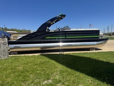 BOATZON | Bennington R Swingback 25 RSBA 2025