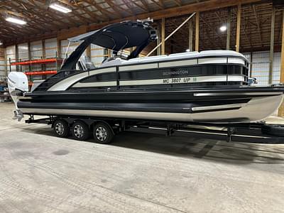 BOATZON | Bennington R27 Twin 2021