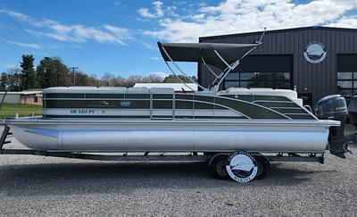 BOATZON | Bennington R5 2550 RCFS Saltwater Edition 2017 BOATZON | Bennington R5 2550 RCFS Saltwater Edition 2017