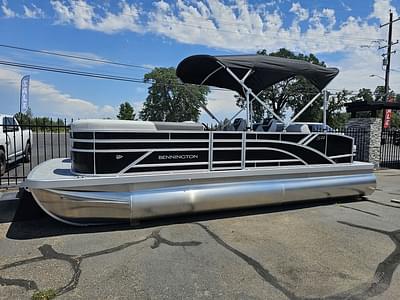 BOATZON | Bennington S Swingback 22 SSB 2026