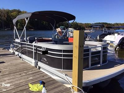BOATZON | Bennington SX 22