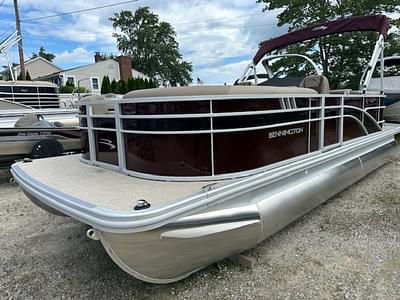 BOATZON | Bennington SX Quad Bench 22 SXSR 2025