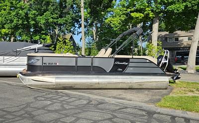 BOATZON | Bentley Pontoons Elite 220 Admiral 2022 BOATZON | Bentley Pontoons Elite 220 Admiral 2022