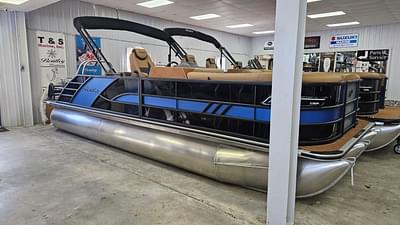 BOATZON | Bentley Pontoons Elite 223 Swingback 2025