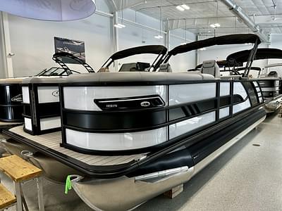 BOATZON | Bentley Pontoons Elite 223 Swingback Bench 34 Tube 2025