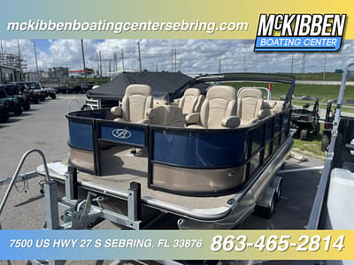 BOATZON | Bentley Pontoons Fish 200 Center WalkThru 2024