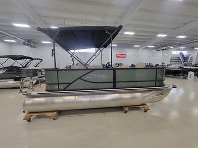 BOATZON | Bentley Pontoons LE 180 3 POINT 2025