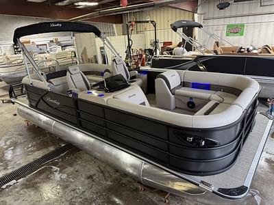 BOATZON | Bentley Pontoons Legacy 220 Navigator Quad Lounge Honda 4Stroke EFI 2025 BOATZON | Bentley Pontoons Legacy 220 Navigator Quad Lounge Honda 4Stroke EFI 2025