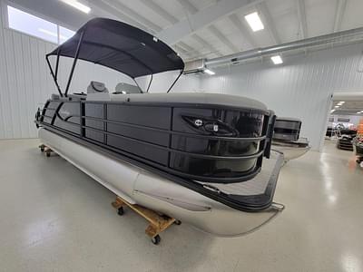 BOATZON | Bentley Pontoons Legacy 220 Quad Swingback 2025