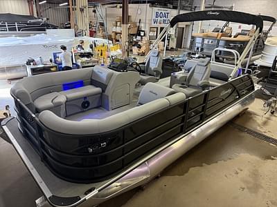 BOATZON | Bentley Pontoons Legacy 220 Swingback Honda 4Stroke EFI 2026 BOATZON | Bentley Pontoons Legacy 220 Swingback Honda 4Stroke EFI 2026