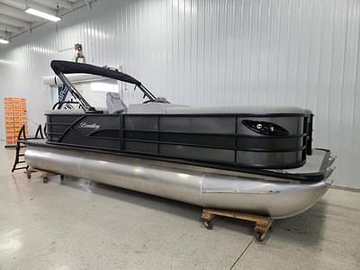 BOATZON | Bentley Pontoons Legacy 223 Navigator 2025 BOATZON | Bentley Pontoons Legacy 223 Navigator 2025