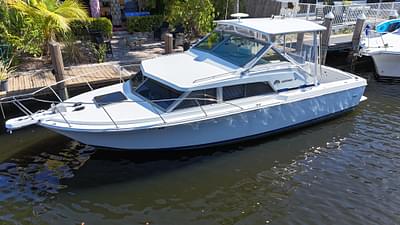 BOATZON | 1984 Bertram 30 Express BOATZON | 1984 Bertram 30 Express