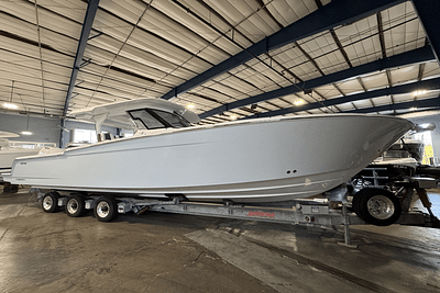 BOATZON | Bertram 39 CC 2025