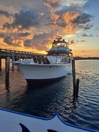 BOATZON | Bertram 58 Motor Yacht