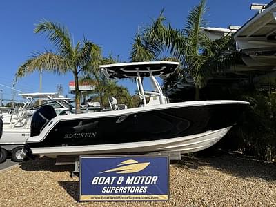 BOATZON | Blackfin 222 CC 2024