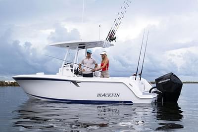 BOATZON | Blackfin 222 CC 2025
