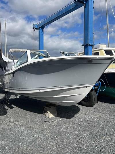 BOATZON | 2023 Blackfin 232DC