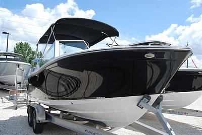 BOATZON | Blackfin 232DC 2025