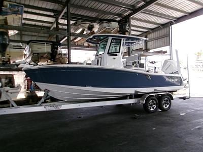 BOATZON | Blackfin 242 HB 2026