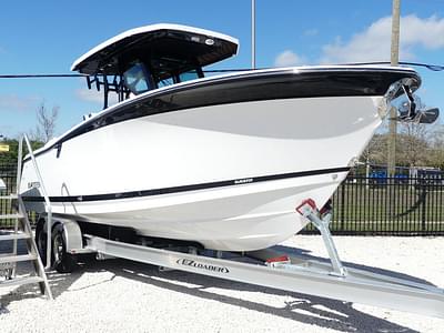 BOATZON | Blackfin 272CC 2025