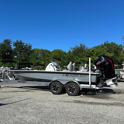 BOATZON | 2025 Blazer 675 Ultimate Bay BOATZON | 2025 Blazer 675 Ultimate Bay