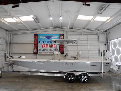 BOATZON | 2021 Blue Wave 2600 Pure Bay