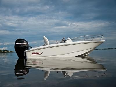 BOATZON | Boston Whaler 130 Super Sport 2017