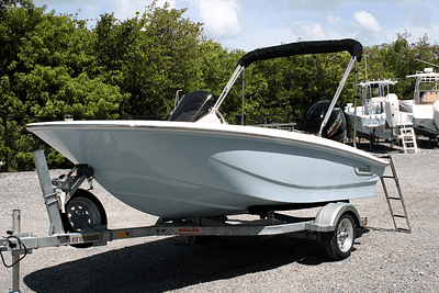 BOATZON | Boston Whaler 130 Super Sport 2025 BOATZON | Boston Whaler 130 Super Sport 2025