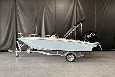 BOATZON | Boston Whaler 130 Super Sport 2025