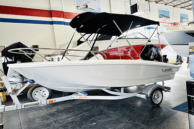 BOATZON | Boston Whaler 130 Super Sport 2025