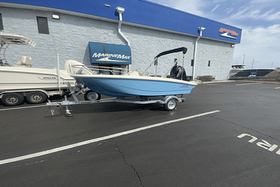 BOATZON | Boston Whaler 130 Super Sport 2025