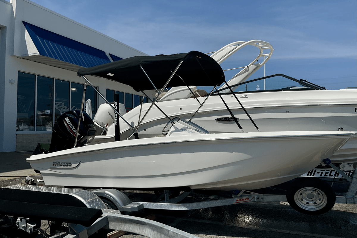 Boston Whaler 130 Super Sport 2025