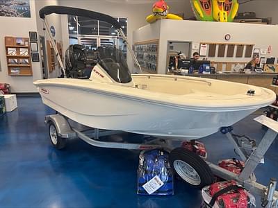 BOATZON | Boston Whaler 130 SUPER SPORT 2025