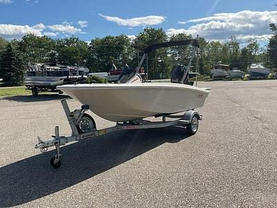 BOATZON | Boston Whaler 130 Super Sport 2025