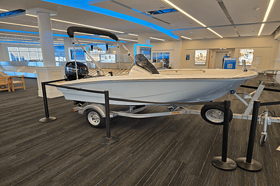 BOATZON | Boston Whaler 130 Super Sport 2025