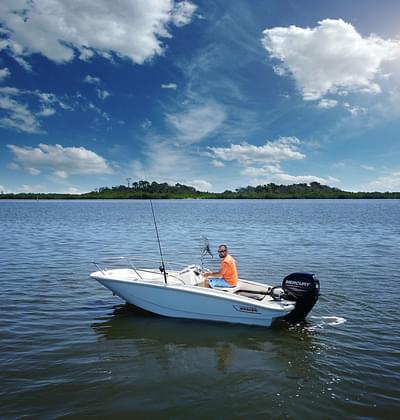 BOATZON | Boston Whaler 130 Super Sport 2025