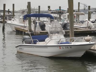 BOATZON | Boston Whaler 140 Dauntless 1999 BOATZON | Boston Whaler 140 Dauntless 1999