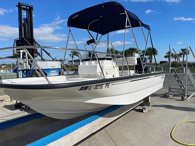 BOATZON | Boston Whaler 150 Montauk 2014