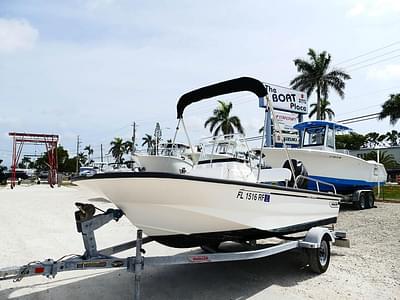 BOATZON | Boston Whaler 150 Montauk 2016