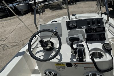 BOATZON | Boston Whaler 150 Montauk 2022 BOATZON | Boston Whaler 150 Montauk 2022