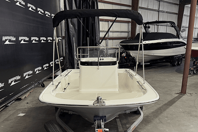 BOATZON | Boston Whaler 150 Montauk 2025