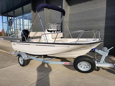 BOATZON | Boston Whaler 150 Montauk 2025