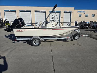 BOATZON | Boston Whaler 150 Montauk 2025