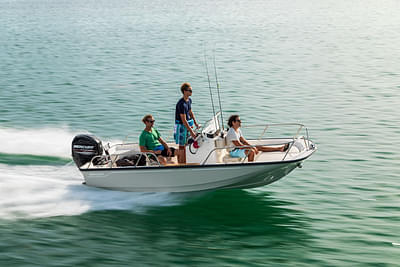 BOATZON | Boston Whaler 150 Montauk 2026