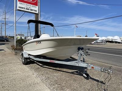 BOATZON | Boston Whaler 150 Super Sport 2015